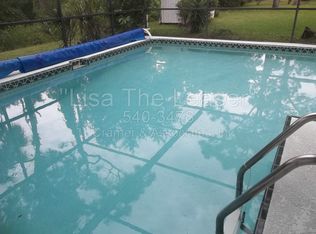 1399 Torreya Cir, North Fort Myers, FL 33917