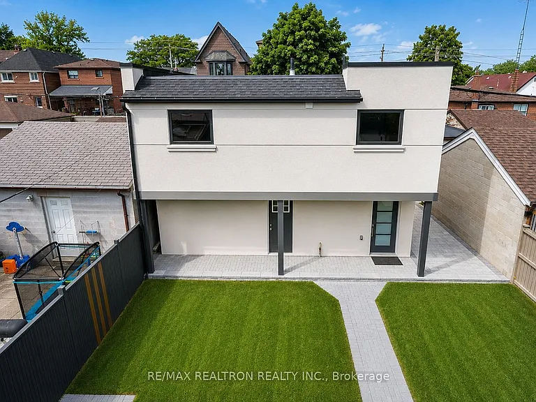 230 Boon Ave #LANEWAY — Photo 24