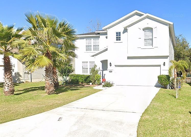 1st image of 740 Rembrandt Ave