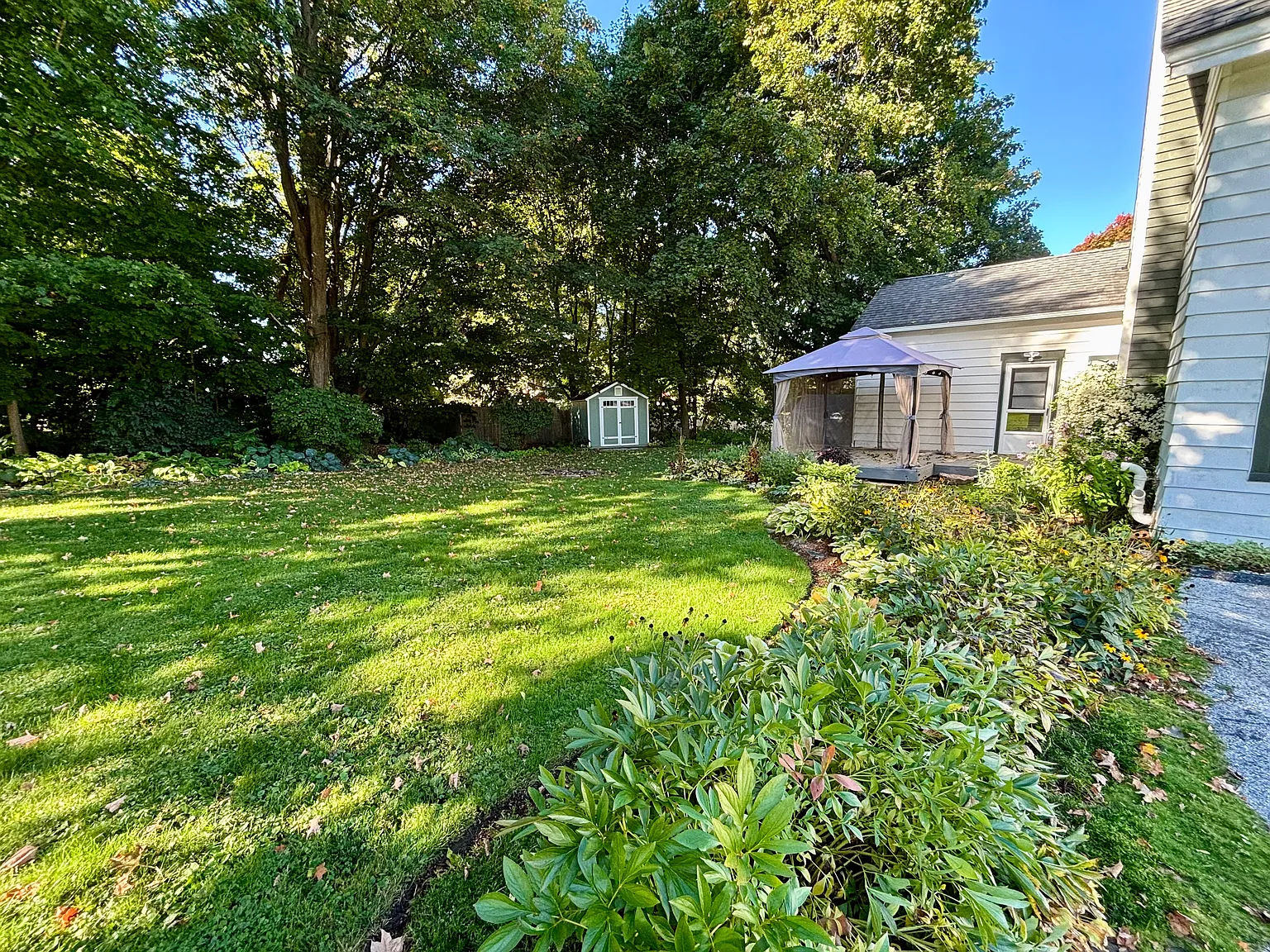 3 bed, 1626 sqft, $2,200 — Photo 4