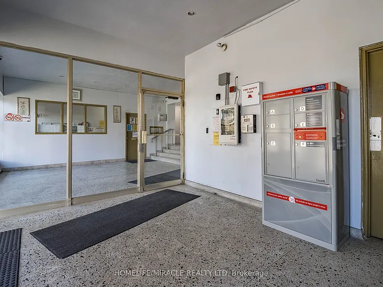 1651 Victoria Park Ave #204 — Photo 16