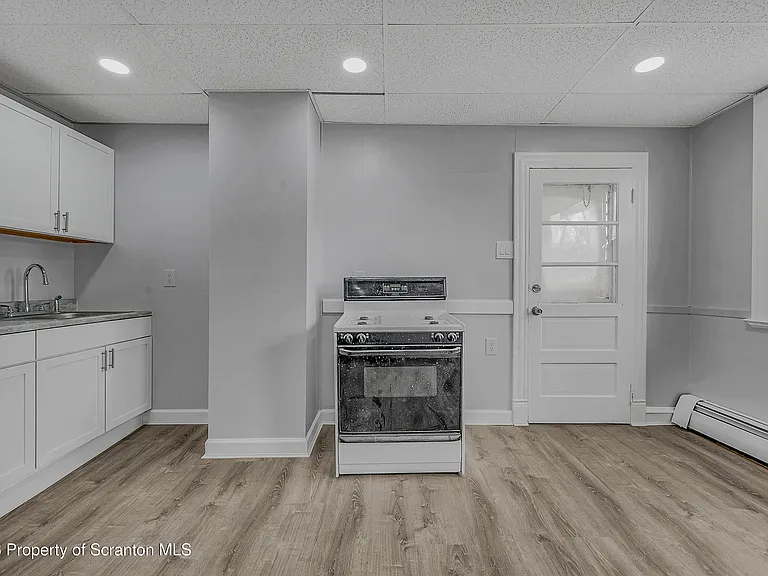 6 Green Ridge St #2 — Photo 16