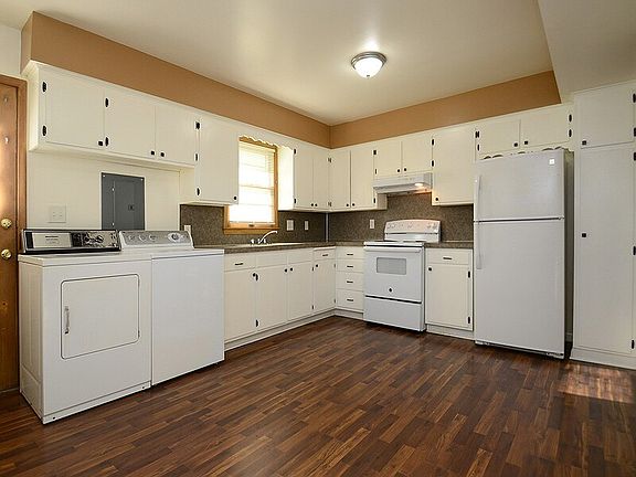 2nd image of 5115 S 48th Ave