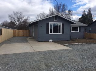 317 Chestnut St, Medford, OR 97501