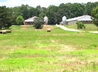 262 River Rd, Ellisville, MS 39437