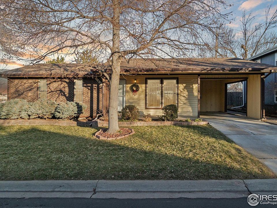 1st image of 106 Ponderosa St