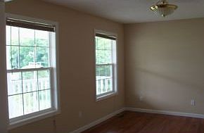 5th image of 114 Meadowbrook Dr