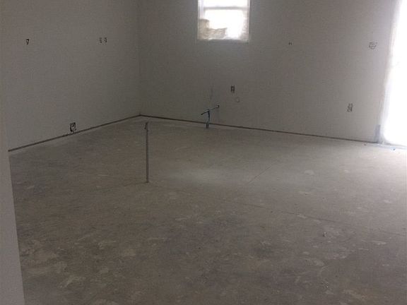 5th image of 3632 Dodgers Dr