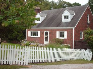 138 Ivy Ln, Venetia, PA 15367