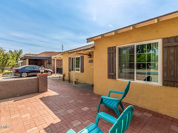 3rd image of 1622 N 16TH Avenue
