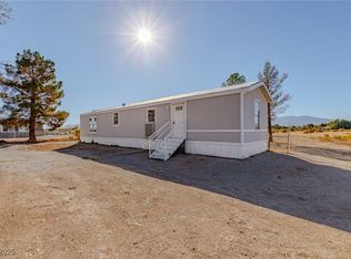 6920 Oakridge Ave, Pahrump, NV 89048