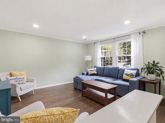 4th image of 5811 High Bluff Ct
