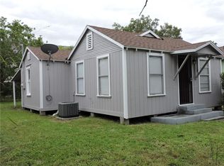 3005 Reyna St, Corpus Christi, TX 78405