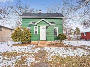 415 High St, Neenah, WI 54956