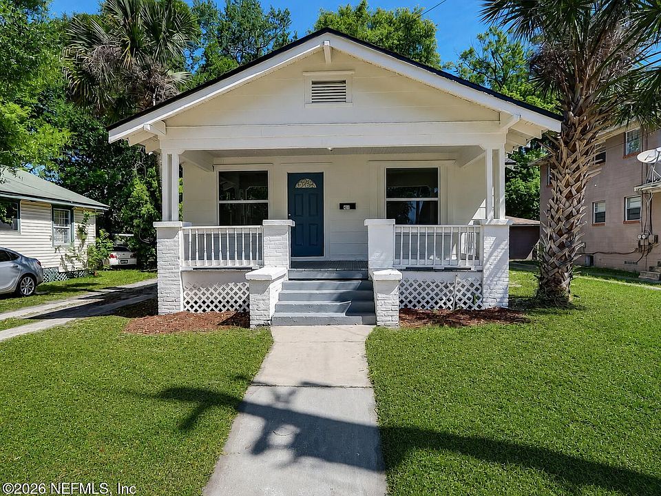 1st image of 431 W 26TH Street