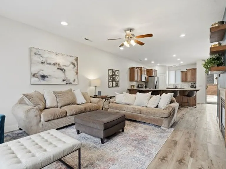 1590 S West Canyon Dr — Photo 3