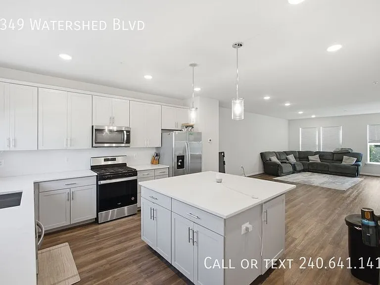 3349 Watershed Blvd — Photo 4