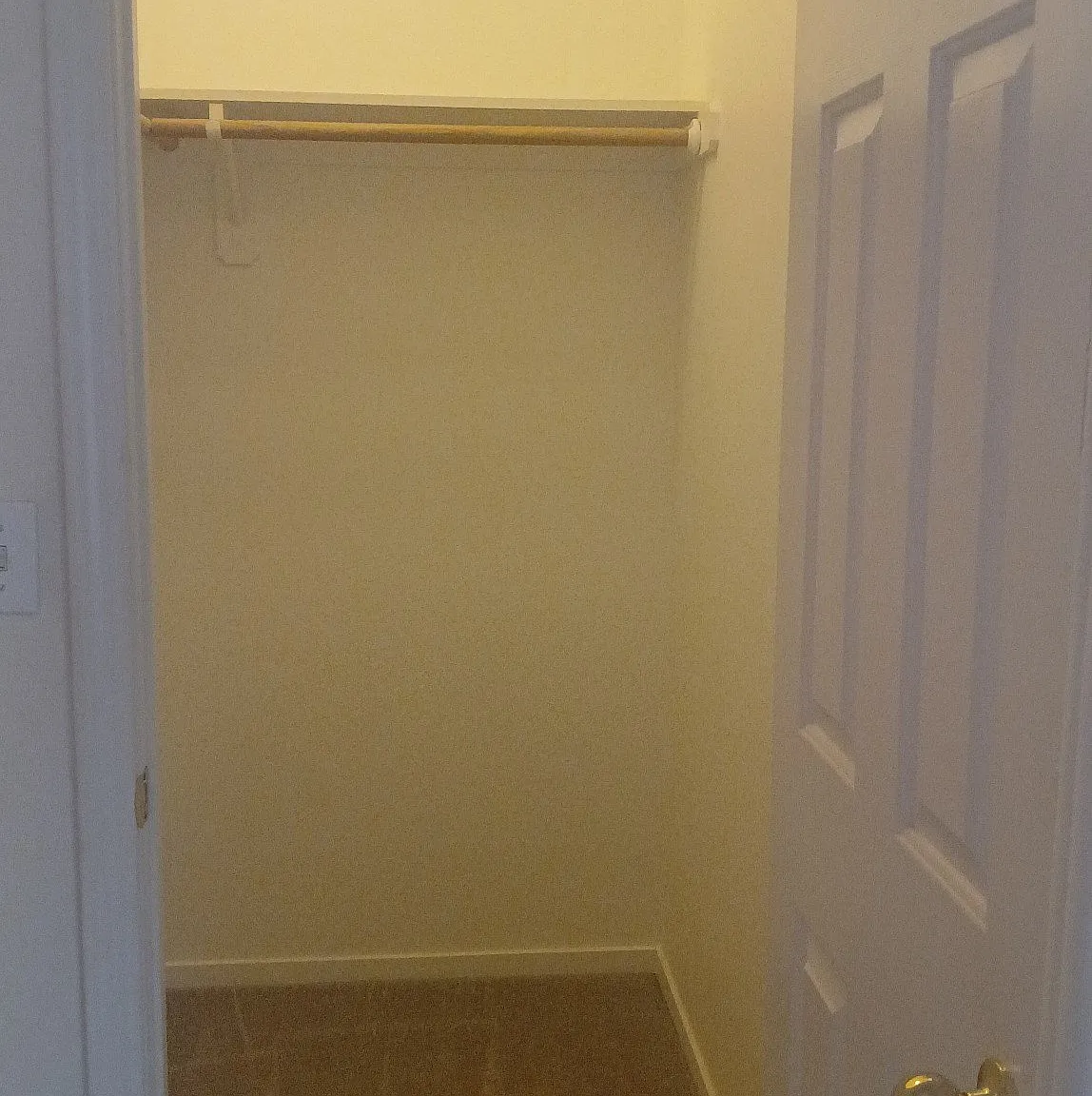 Room for rent including walkin closet and private bathroom. — Photo 2