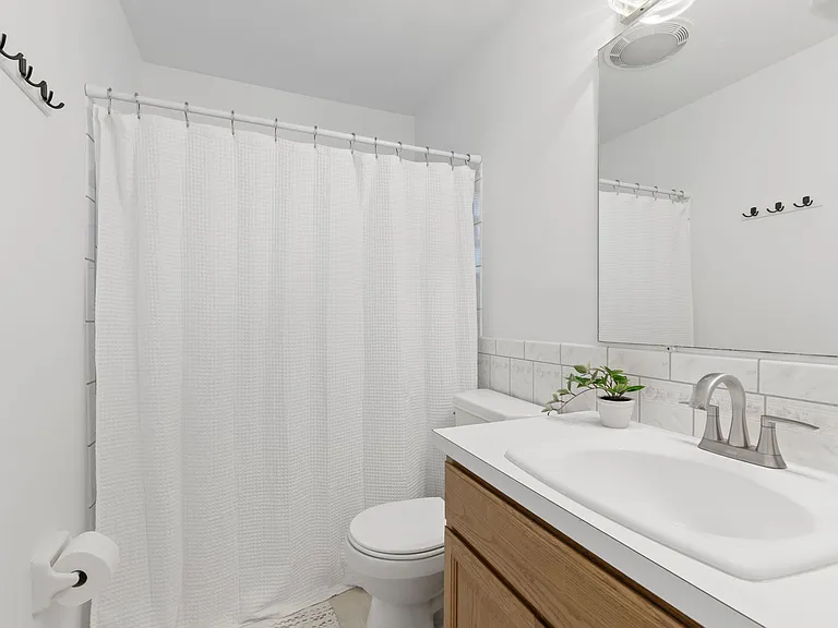 2695 Bristol Rd — Photo 27
