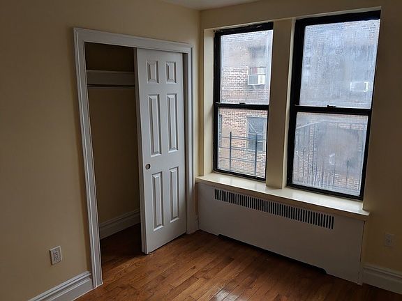 4th image of 2266 Andrews Ave APT 5A