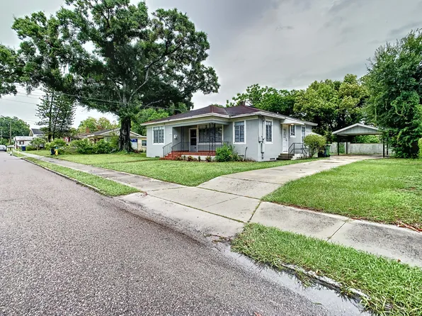 2211 Durham St, Tampa, FL 33605