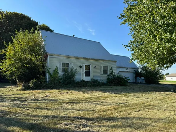 16249 Linden Rd, Argos, IN 46501