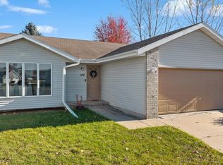 142 Roloff Ct, Reedsburg, WI 53959
