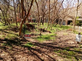 Friendly Ln, Chapel Hill, NC 27514