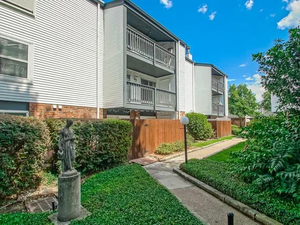 832 S Clearview Pkwy APT 224, Harahan, LA 70123