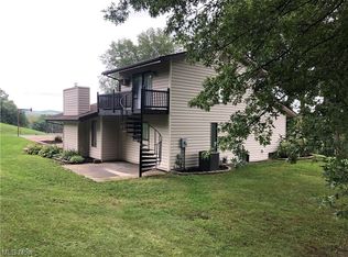 355 E Ohio Ave, Dover, OH 44622