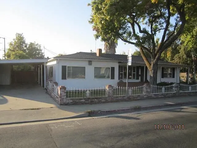 147 El Vista Ave photo 1