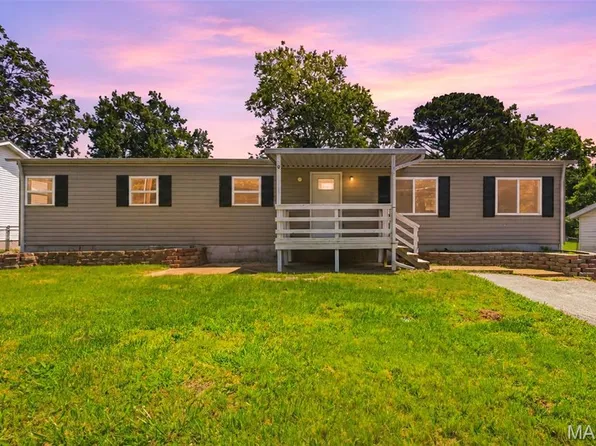 156 Hogan Ave, Pacific, MO 63069