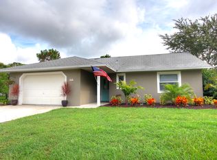 874 Floraland Ave, Sebastian, FL 32958