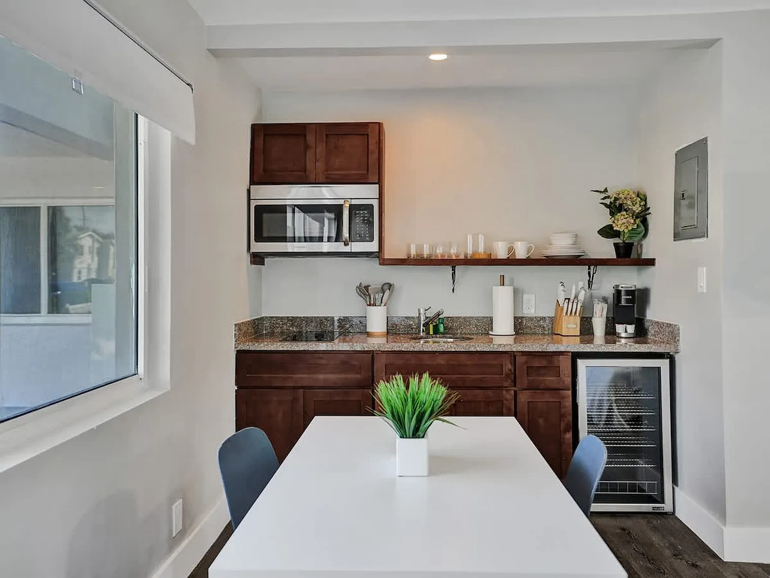Studio, 1.0 bath, 387 sqft, $2,054 — Photo 4