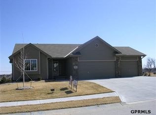 9307 S 168th Avenue Cir, Omaha, NE 68136
