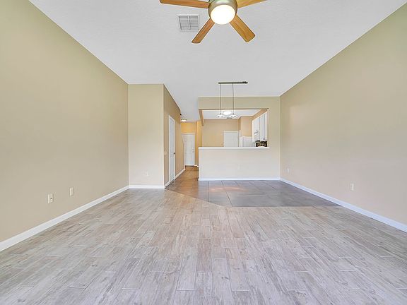 5th image of 2508 Galliano Cir