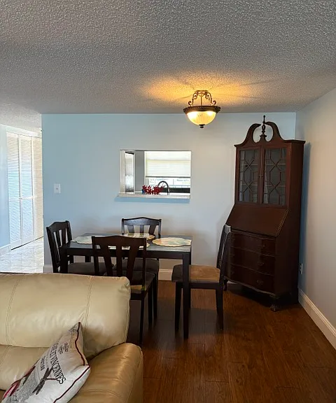 7920 Sun Island Dr S #205 — Photo 9