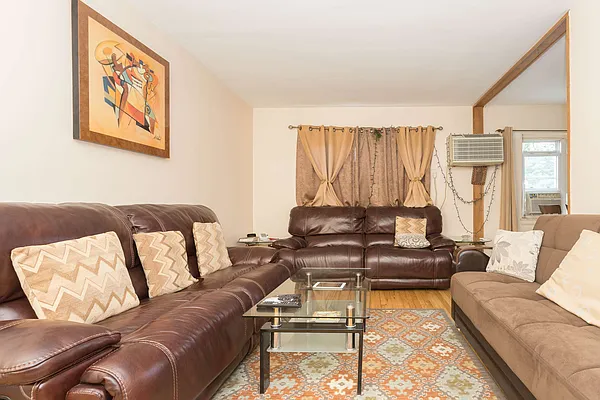 Sold by Compass | media 8
