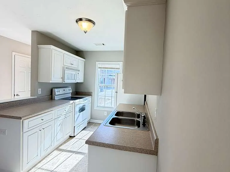 7217 Curacas Dr — Photo 4