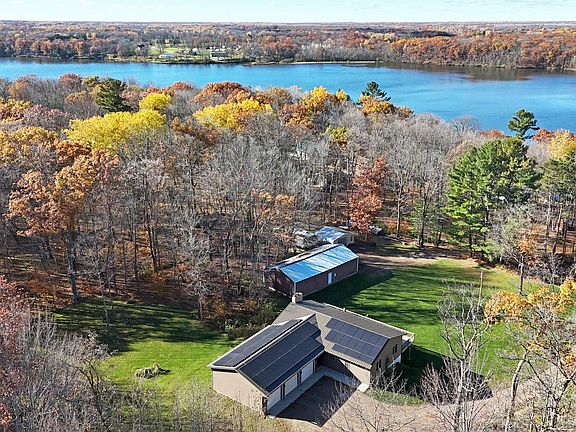 2nd image of 2250 Forest Shores Rd