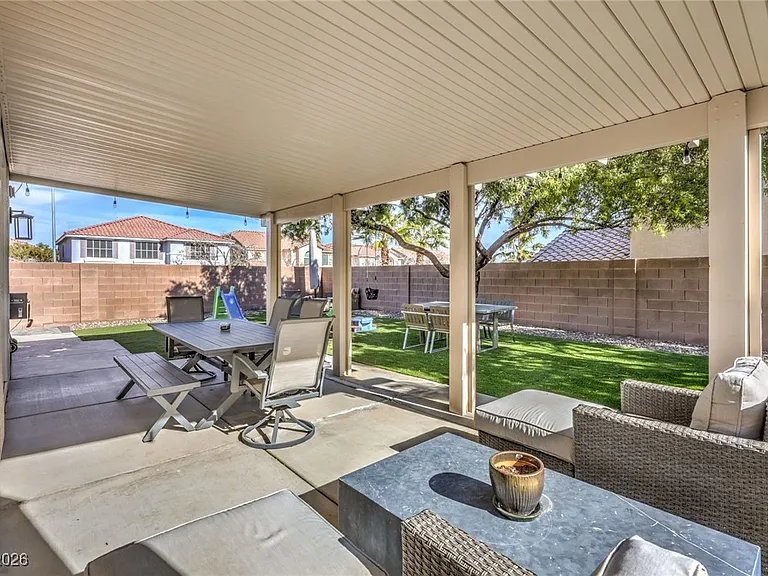 5404 Avent Ferry St — Photo 38