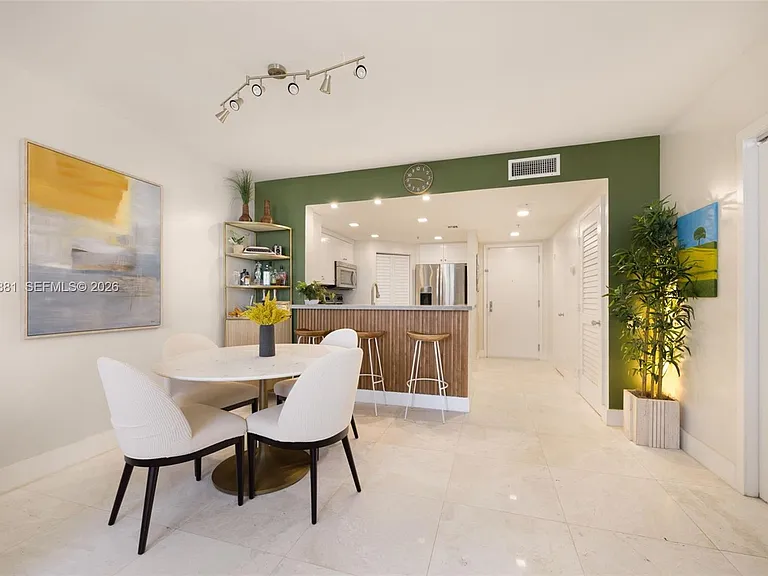701 Brickell Key Blvd #901 — Photo 5