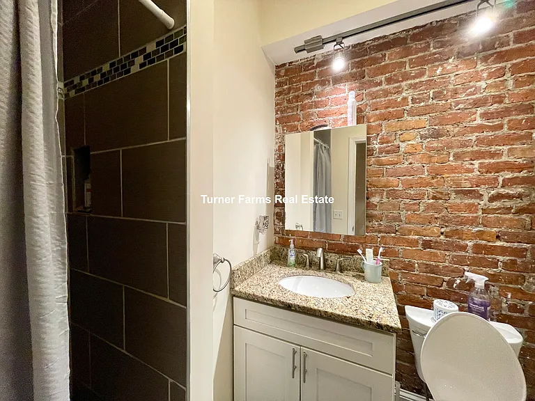 231 Norfolk St #3F — Photo 10