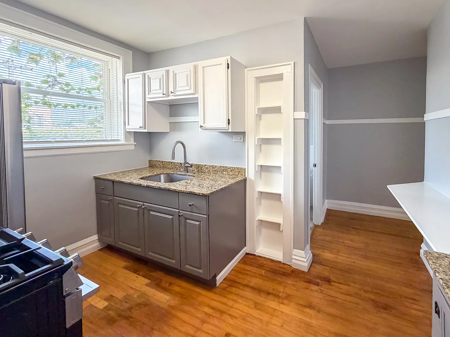 1 bed, 525 sqft, $1,565 — Photo 2