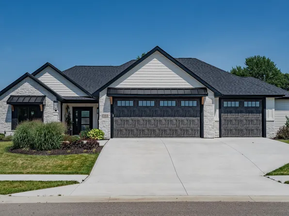 17184 Alabaster Cv, Huntertown, IN 46748