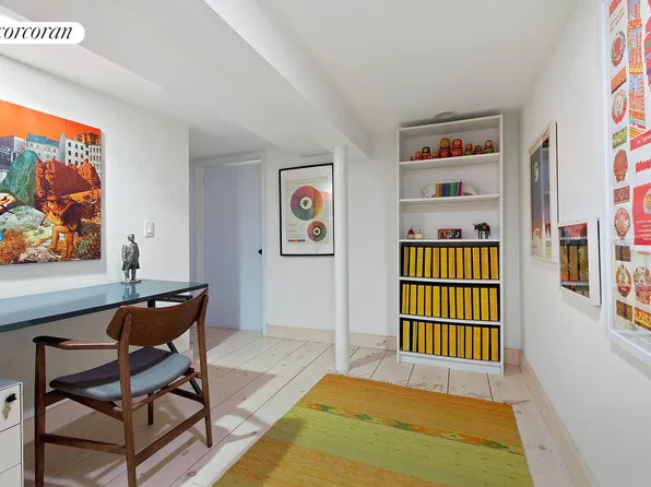 333 Gates Avenue image 19 of 22