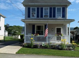 112 W Washington St, Muir, PA 17957