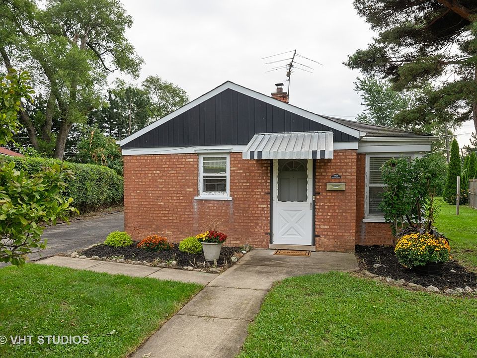 1st image of 9425 Nerbonne Ave