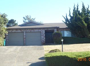 14682 Charter Oak Blvd, Salinas, CA 93907