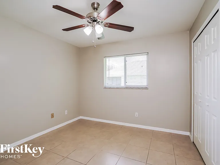 8381 Bahamas Rd — Photo 13